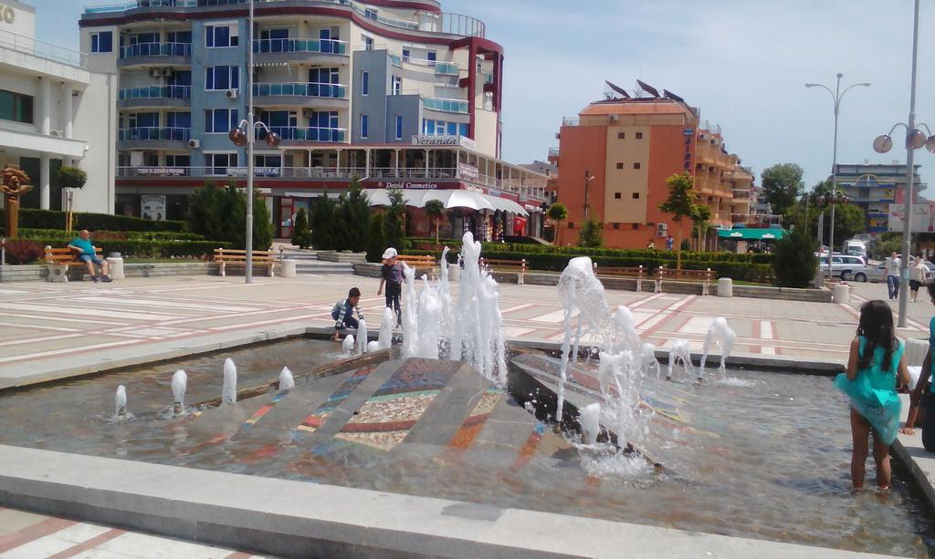 Hotel Sirena Primorsko Extérieur photo